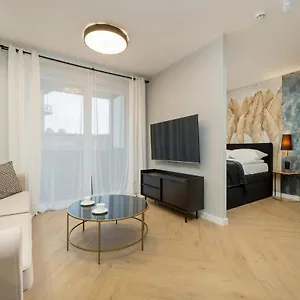 https://apt-black-and-beige-with-balcony-and-parking-in-by-renters.hotelswroclaw.com